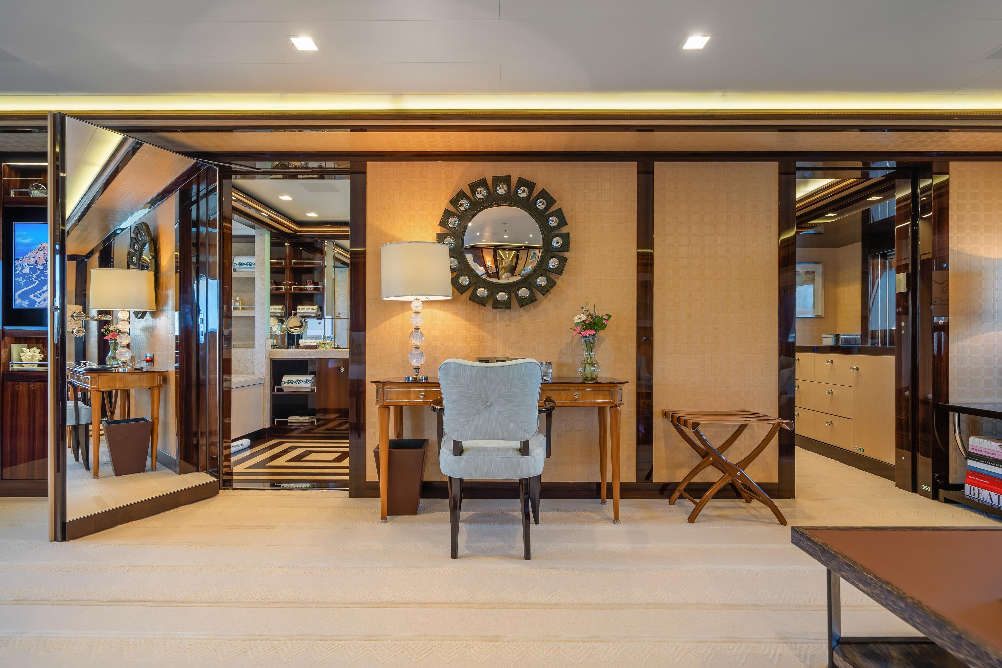 VIP Cabin - view 2