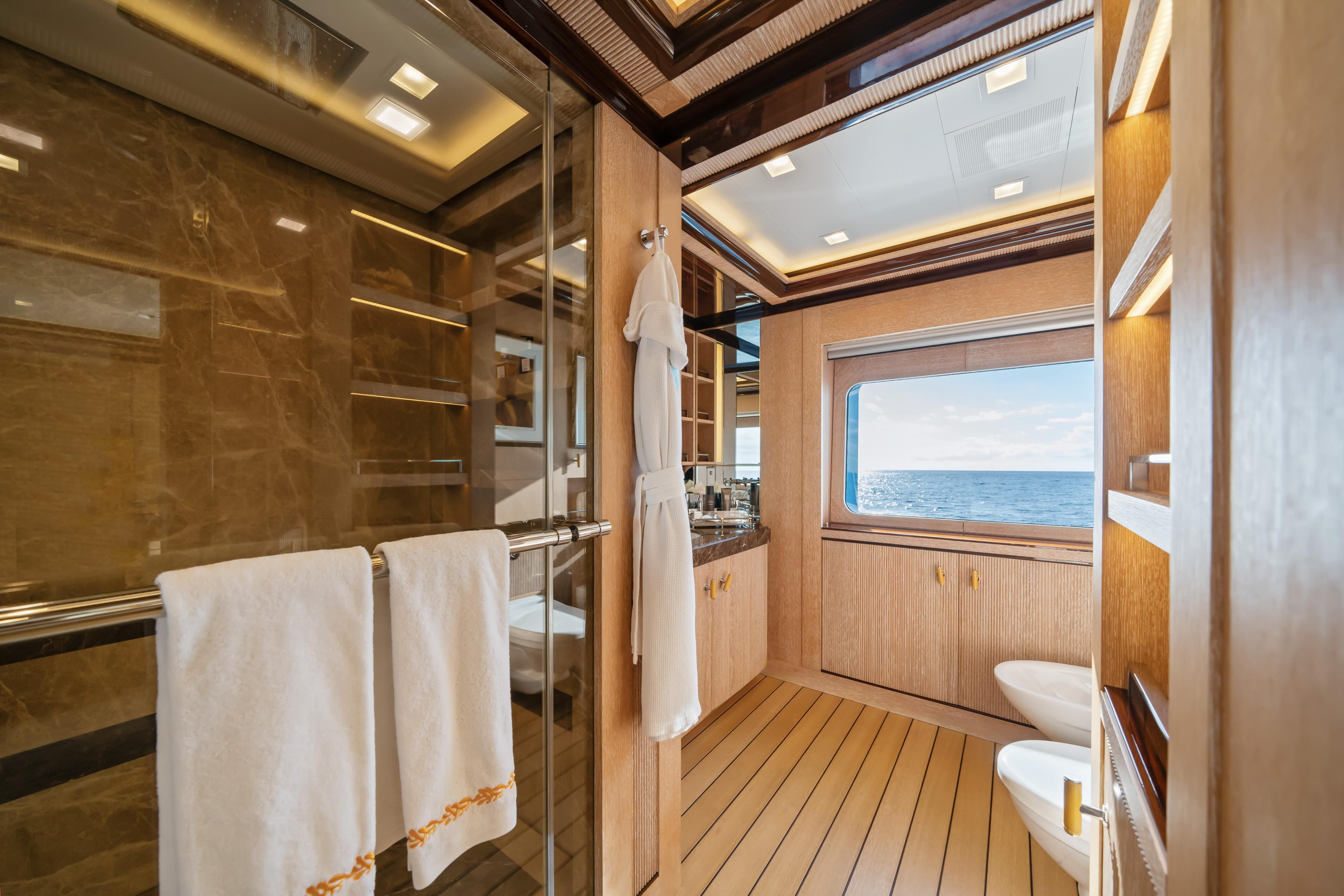 Twin/Convertible Cabins - view 2